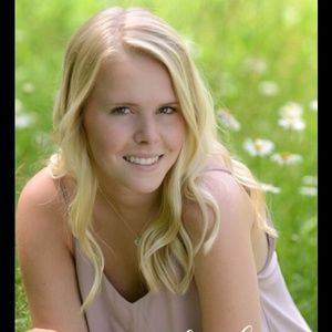 Meet your Posher, Abby